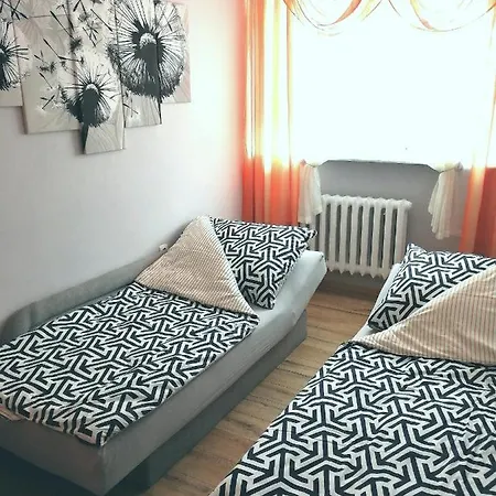 公寓 Apartament W Gizycku 吉日茨科